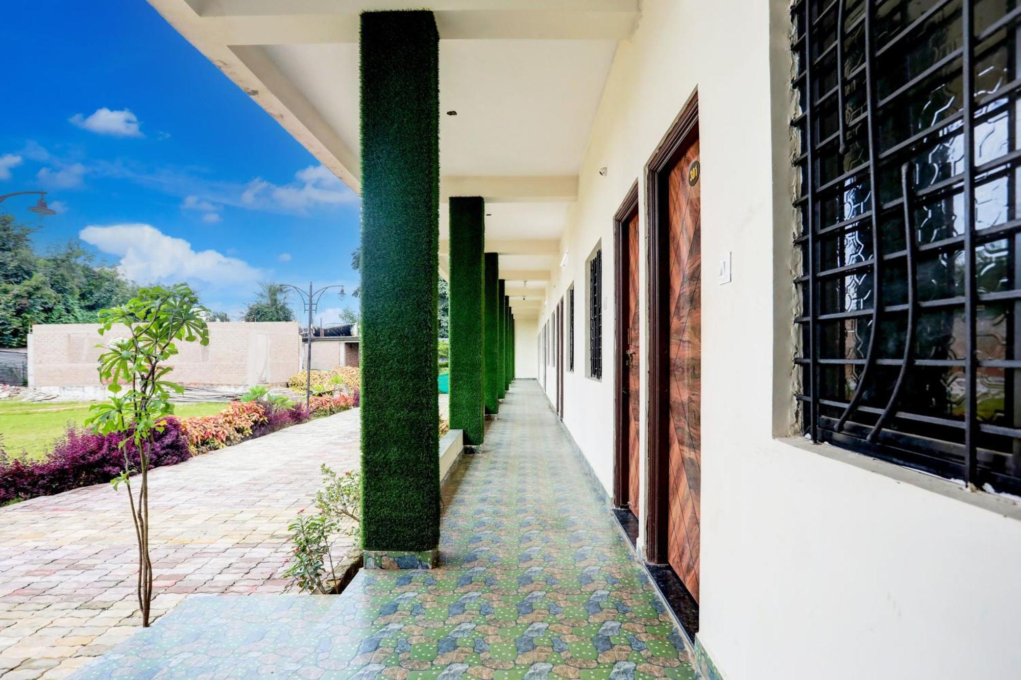 Hotel O Sangam Resort & Farm House Kamptee ภายนอก รูปภาพ